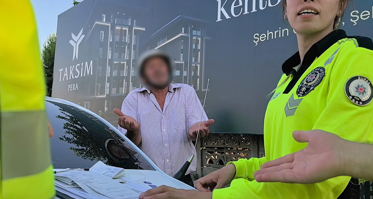 Alkollü sürücü polise yakalandı: "Sanki cinayet mi işledik 5 tane kağıt imzalattın"
