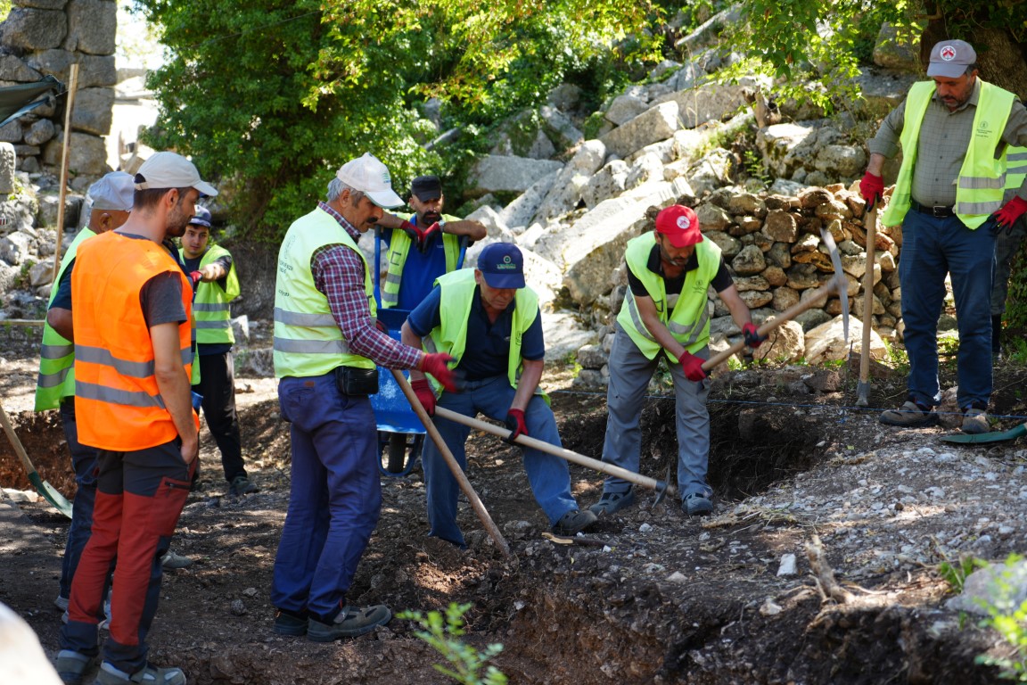 Termessos’ta tarih gün yüzüne çıkıyor: Antik kentte ilk kazı başladı