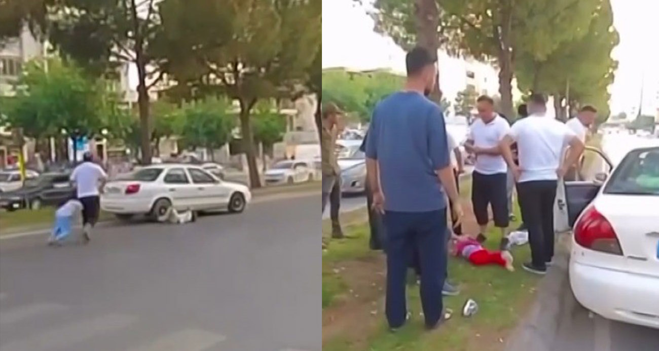 Babalarıyla yolun karşısına geçen çocuklara otomobil çarptı: O anlar kamerada