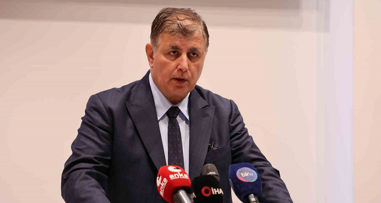 Başkan Tugay: "Hiç kimsenin ve hiçbir makamın özel olarak bir görev tevdi etmesine de gerek yok"