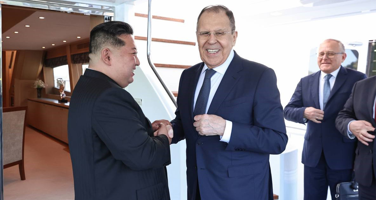 Kuzey Kore lideri Kim, Rusya Dışişleri Bakanı Lavrov’u ağırladı