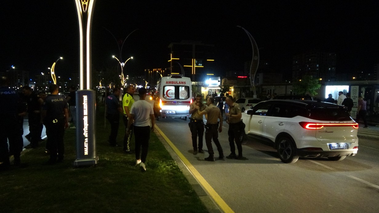 Malatya’da asker konvoyu ortalığı karıştırdı