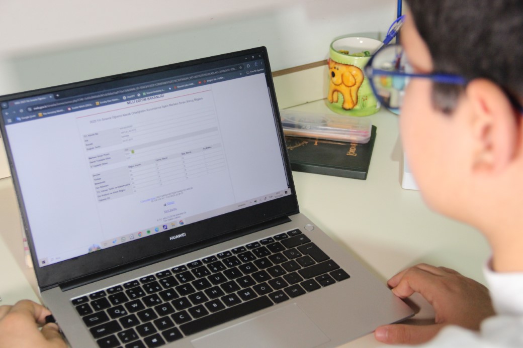 LGS’de Türkiye 1’incisisi olan öğrenci: "7’nci sınıfın yaz tatilinden sınav gününe kadar her gün çalıştım"