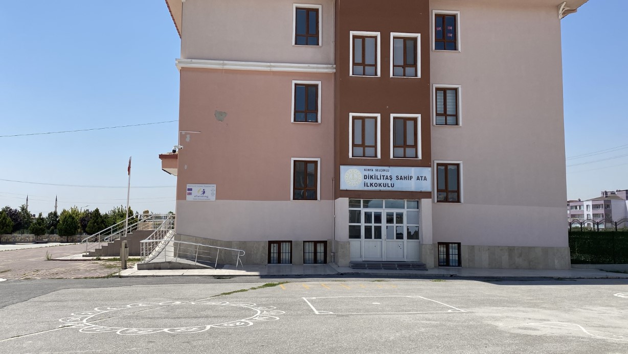 Okulda arkadaşı tarafından boğazının sıkılması sonucu hastanelik olan 10 yaşındaki çocuk hayat mücadelesini kaybetti