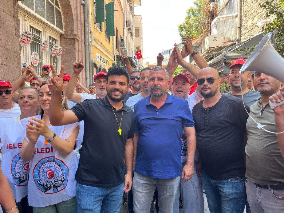 İzmir’de işten atılan işçilerin eylemi 4. gününde: 