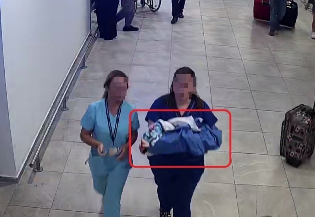 Antalya Havalimanı tuvaletinde doğum yapan Rus turist tahliye oldu, ilk kez konuştu