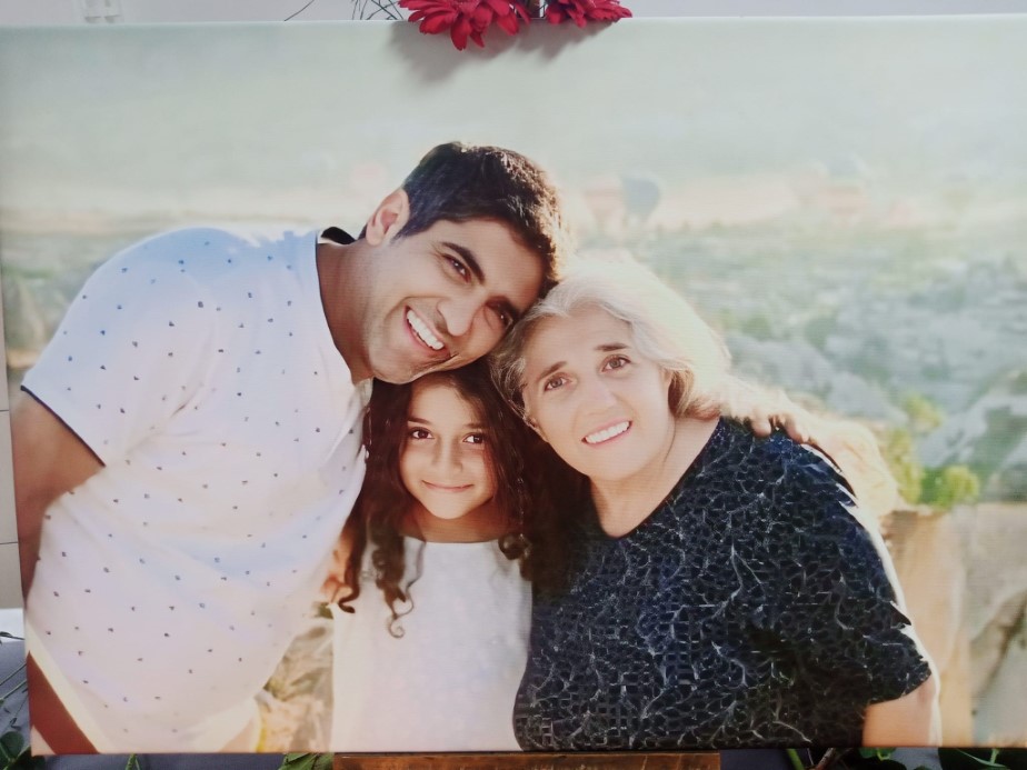 Annesi, kardeşi ve yeğenini yangında kaybeden müşteki Emir Aras’a seslendi