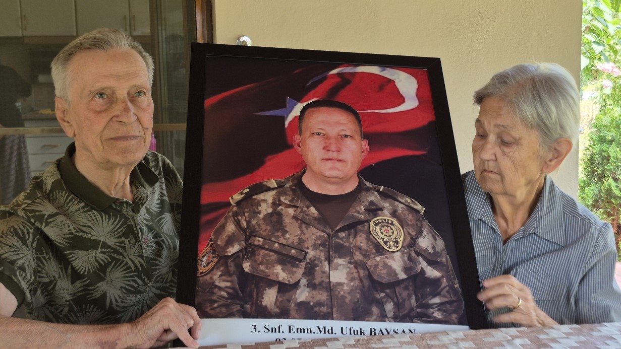 Şehit Emniyet Müdürü Ufuk Baysan’ın ailesi: "Evladımıza doyamadık" - GÜNDEM