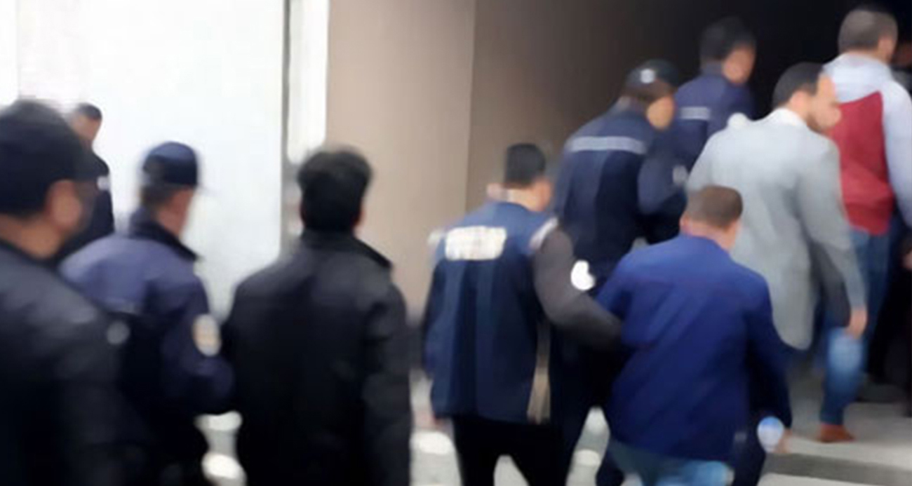 Hain darbe girişiminin 9. yılında dev FETÖ operasyonu: 371 gözaltı kararı