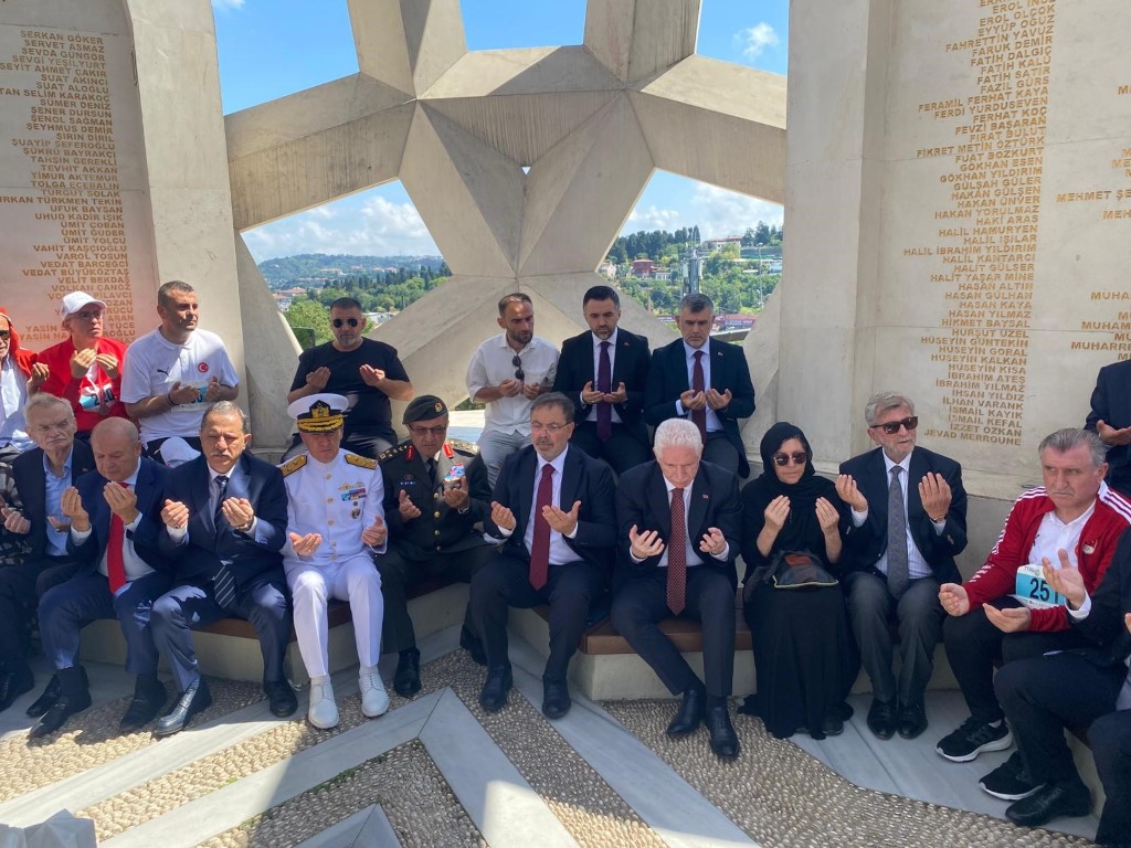 15 Temmuz Şehitler Anıtı’nda anma töreni gerçekleştirildi