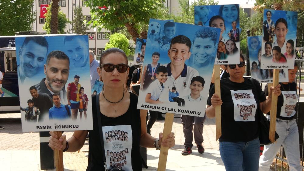 Grand İsias Otel’in kamu görevlileri davası yeniden başladı