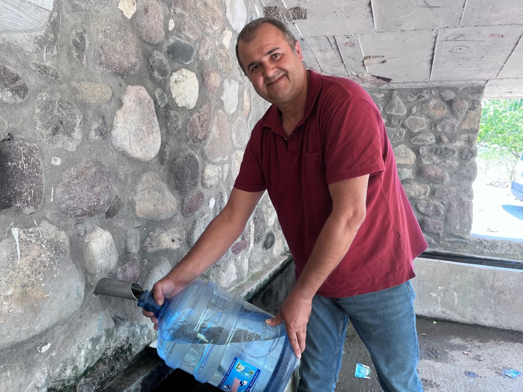 İzmir Bornova’da vatandaş aylardır içme suyuna hasret
