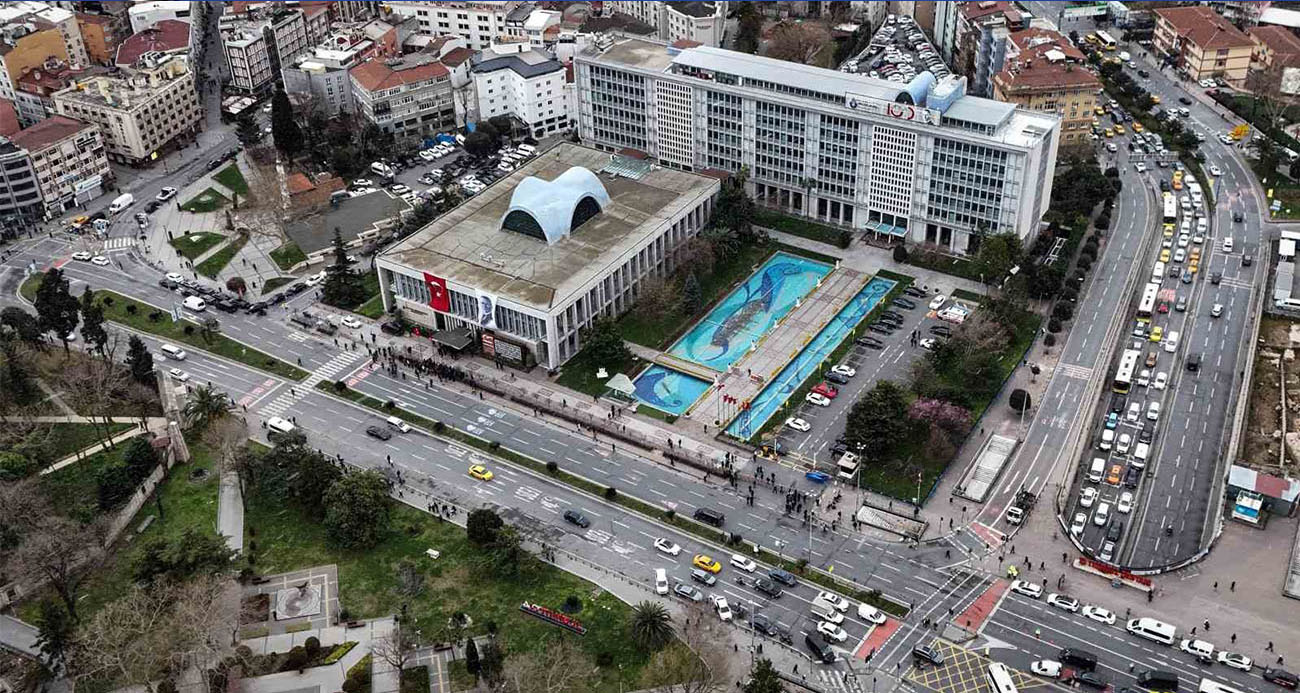 İBB’ye yönelik yolsuzluk soruşturmasında 18 şüpheli hakkında gözaltı kararı