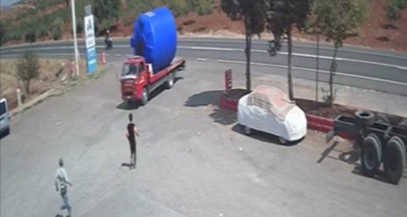 El frenini çekmeyi unuttu, faciadan dönüldü