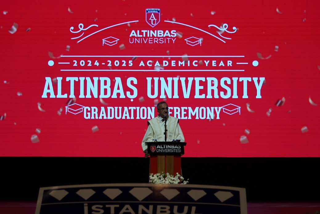 Altınbaş Üniversitesi 2024-2025 Akademik Yılı Mezuniyet Töreni düzenlendi