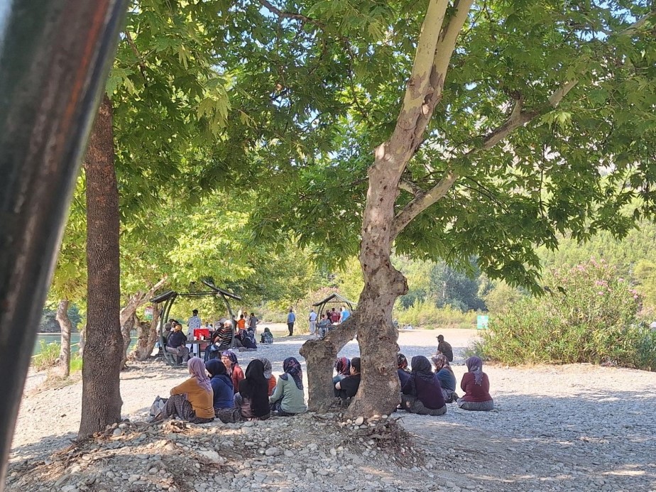 Antalya’da akıntıya kapılarak kaybolan genci arama çalışmaları sürüyor