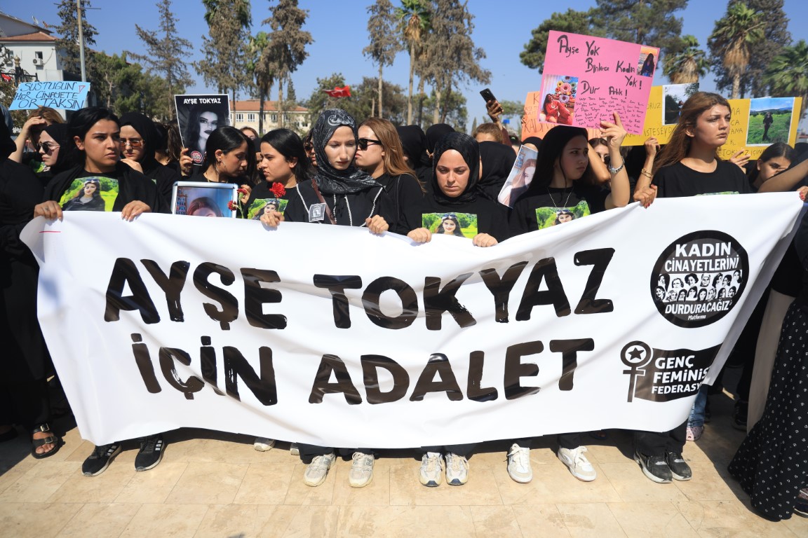 Evlilik vaadiyle kandırılıp öldürülen Ayşe Tokyaz’ın annesi ve ikiz kız kardeşinin feryadı yürekleri dağladı