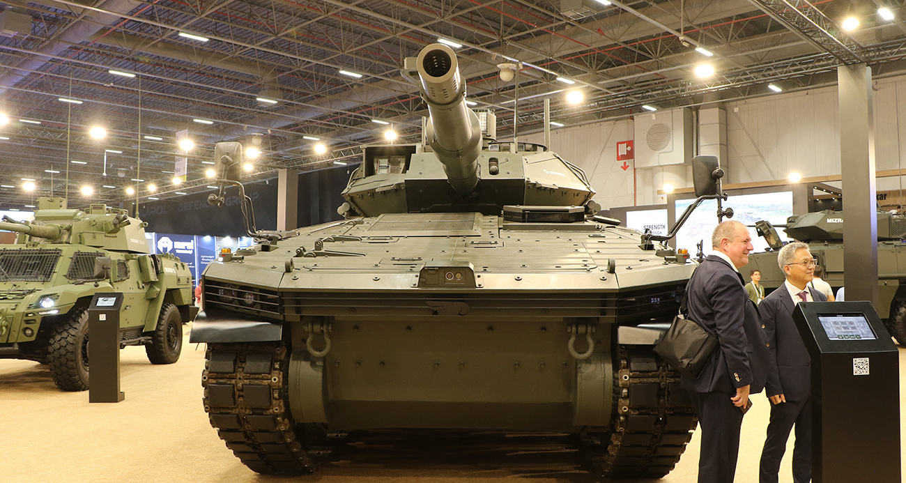 İki farklı konfigürasyonlu TULPAR ilk kez IDEF 2025’te sergilendi