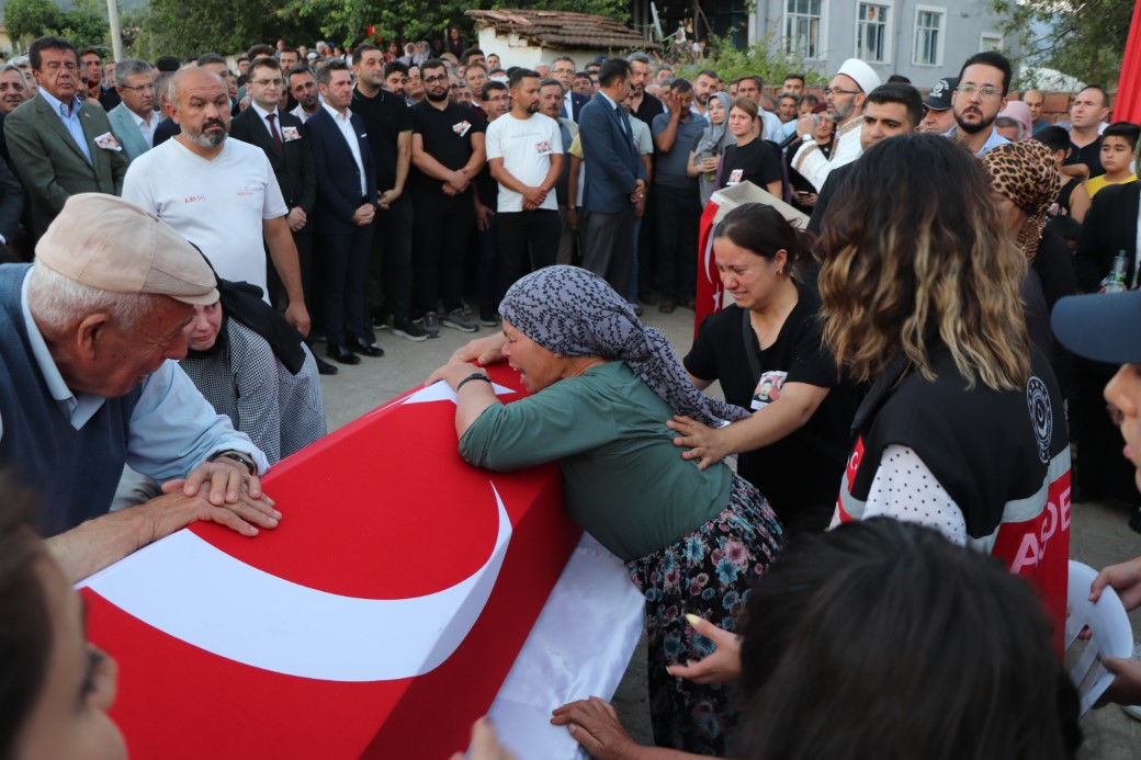 Denizlili orman şehitleri son yolculuklarına uğurlandı