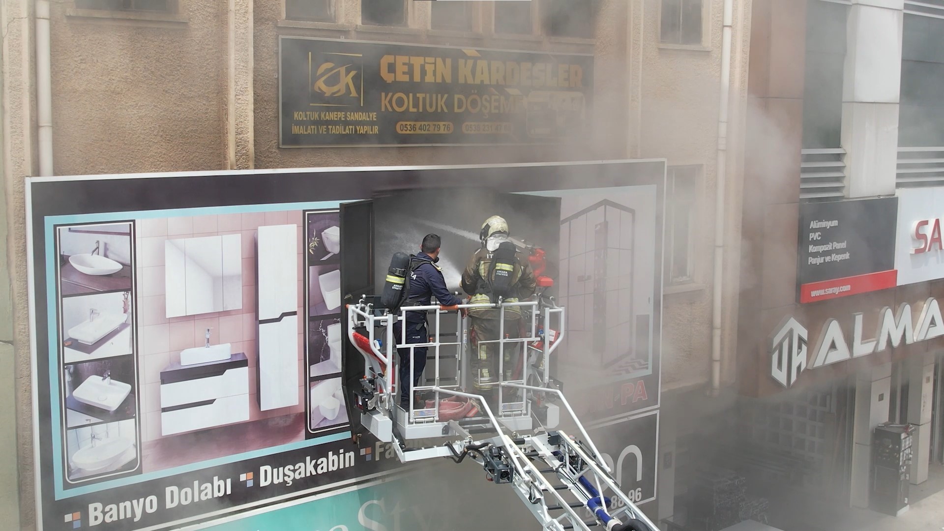 Bir sirenle başlayan hayat mesaisi: İşte itfaiyecilerin gölgedeki gerçeği