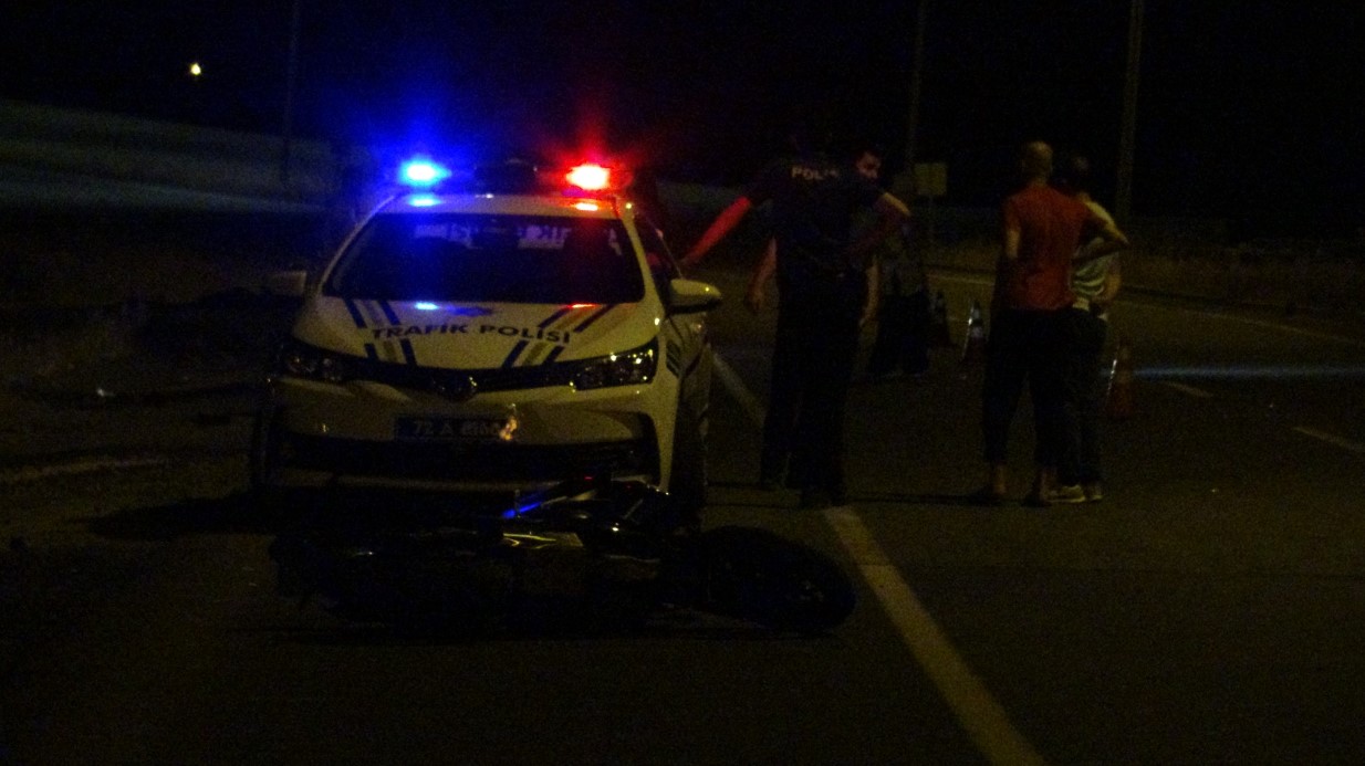 Gercüş’te feci kaza: Motosiklet sürücüsünün bacağı koptu