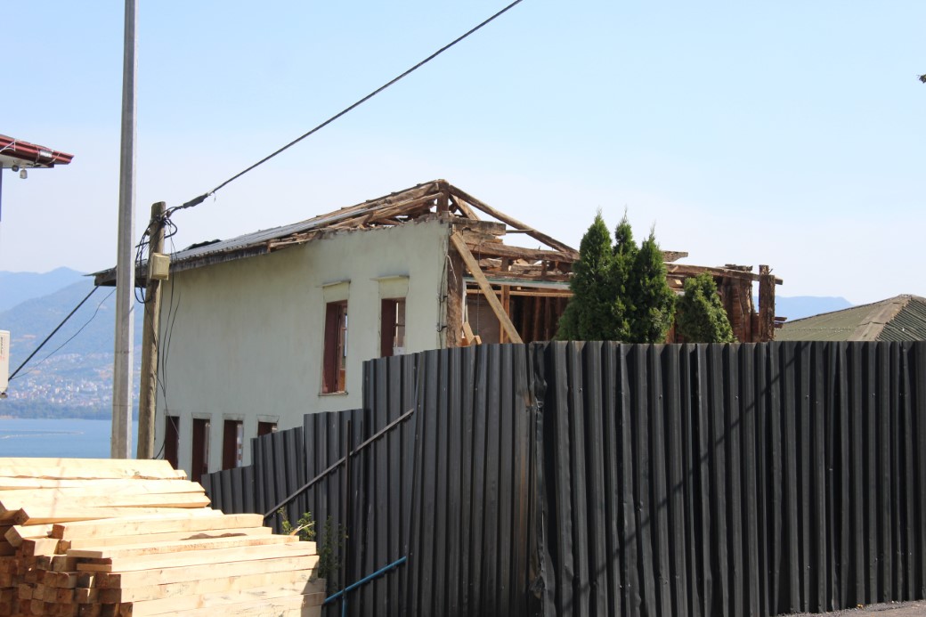 İbadete kapatılan 168 yıllık camide restorasyon çalışmaları başladı