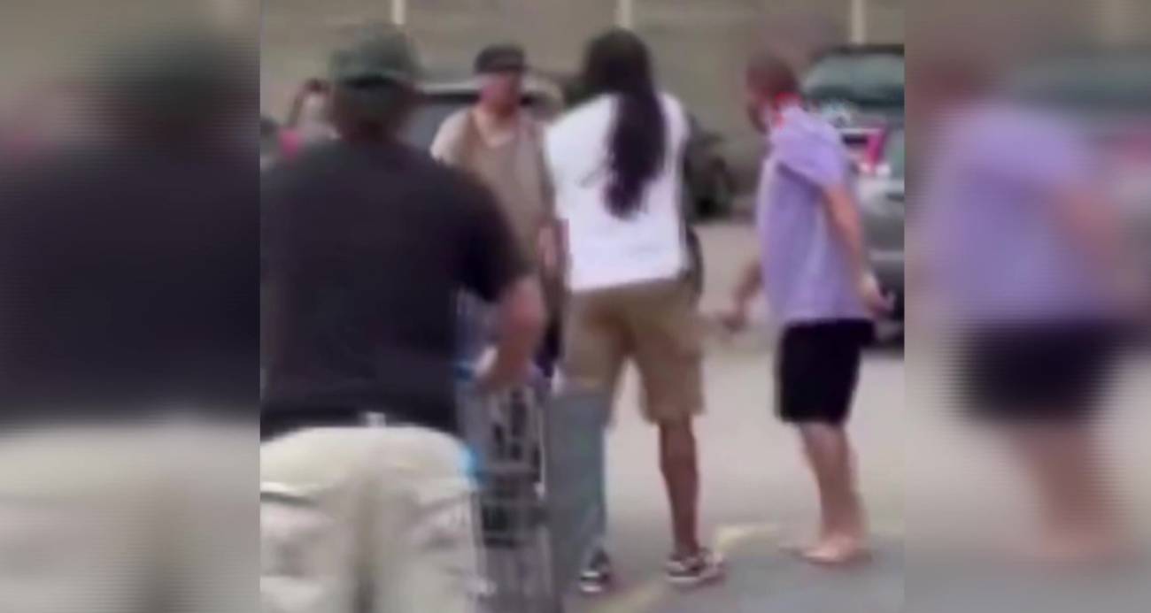 ABD'de alışveriş merkezinde bıçaklı saldırı: 11 yaralı