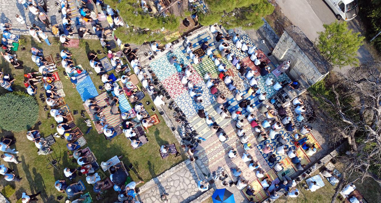 Yangınların devam ettiği Karabük’te yağmur duası yapıldı