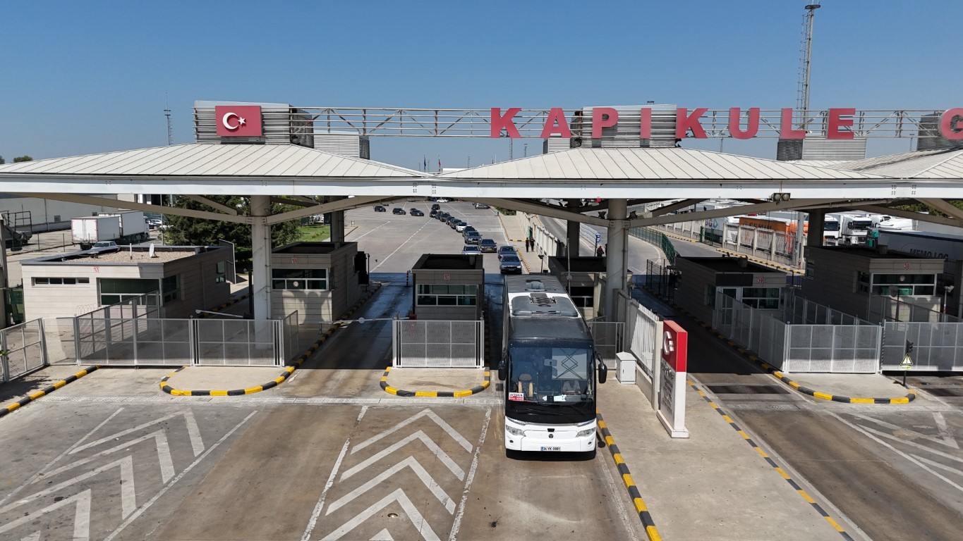 Almanya’dan Türkiye’ye gelen gurbetçi: 