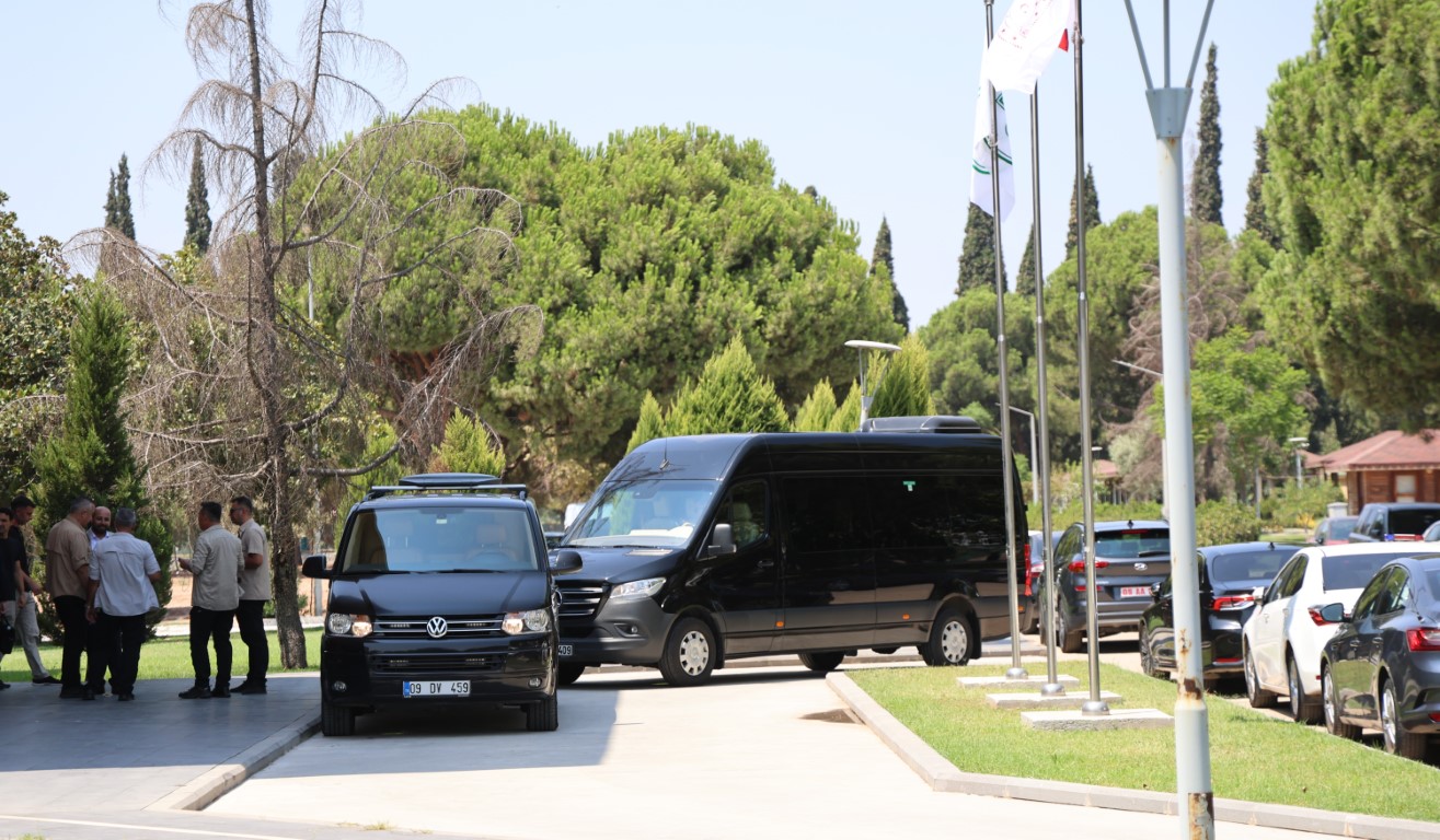 Tasarruf tedbirini sadece vatandaş uyguladı;  Resmi kurumlar devletin yakıtına acımadı