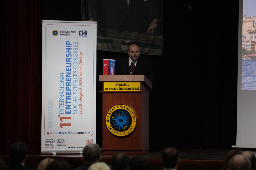 28 ülkeden 500 akademisyen İstanbul’da buluştu