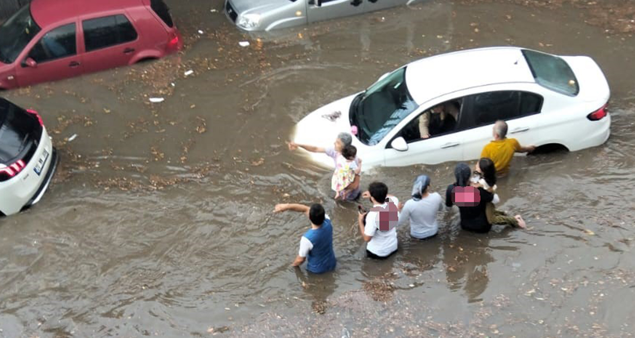 Denizli'de sağanak yağış!