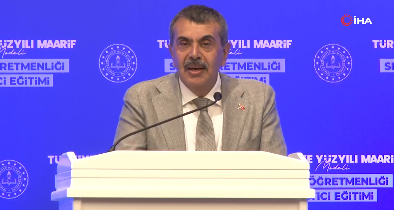 Bakan Tekin'den serbest kıyafet uygulamasına ilişkin açıklama!