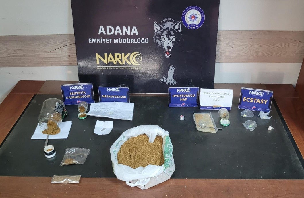 Torbacılara şafak baskını, ev tipi serada uyuşturucu yetiştirmişler: 8 tutuklama
