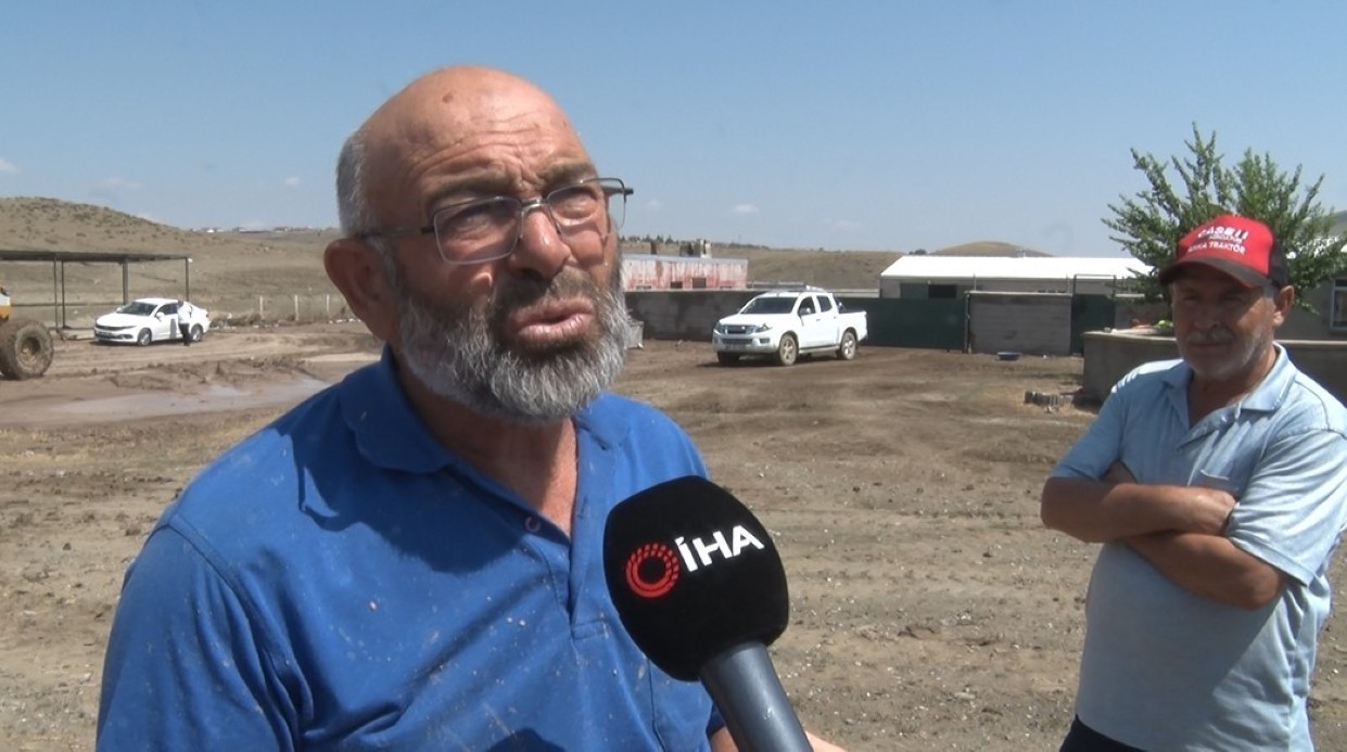 Ankara’da sel besi çiftliğini vurdu: 25 küçükbaş hayvan telef oldu