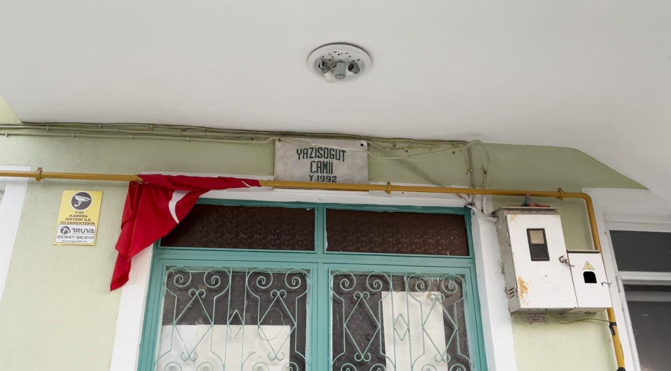 Yaz Kur’an kursunda araç parkı tartışmasında imamı darp ettiler