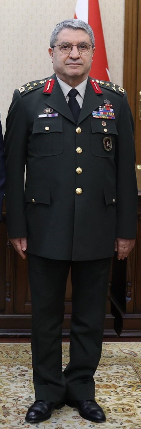 Cumhurbaşkanı Erdoğan YAŞ kararlarını imzaladı