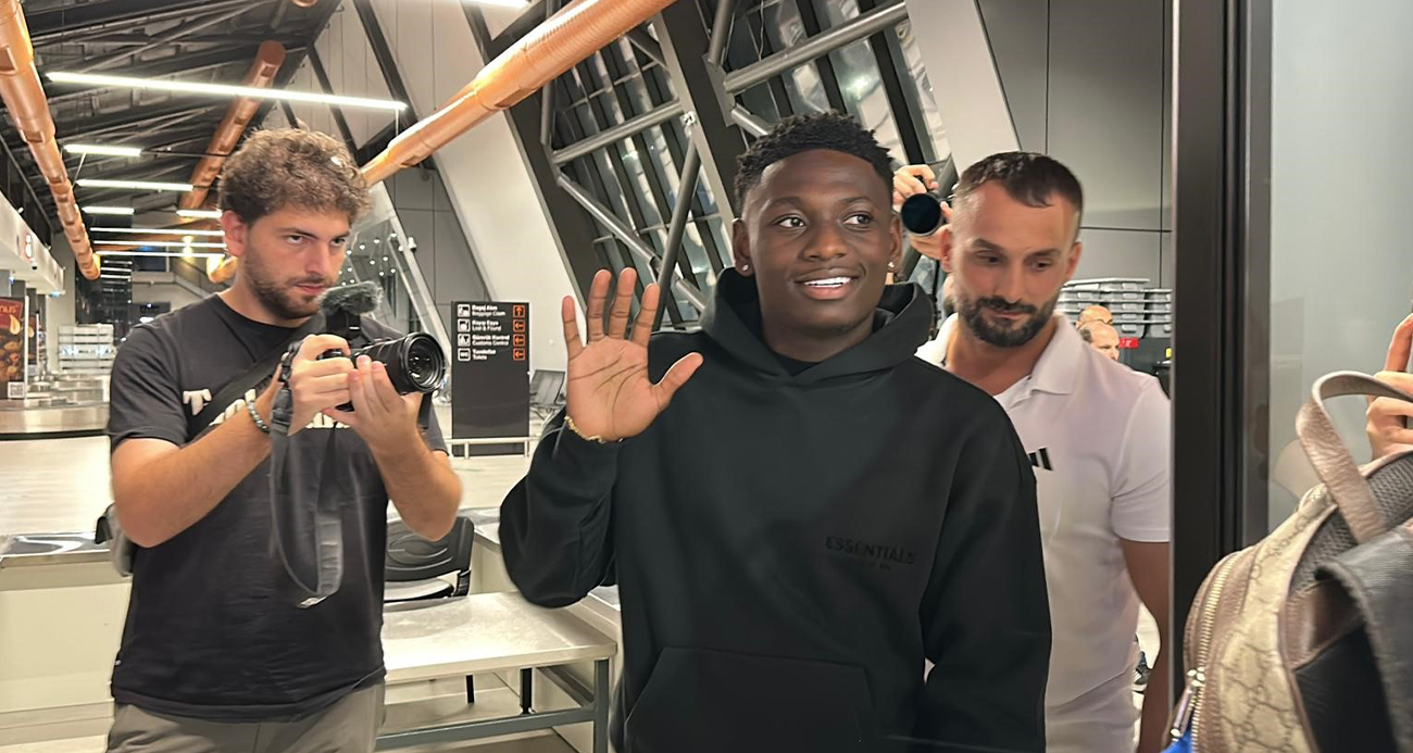 Trabzonspor, prensip anlaşmasına vardığı Fransa Ligue 1 takımlarından Rennes forması giyen Kazeem Olaigbe’yi Trabzon’a getirdi.