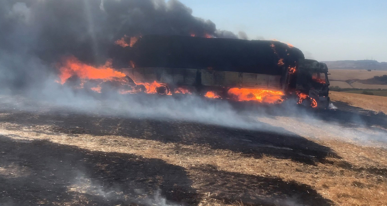 Tır alev topuna döndü!