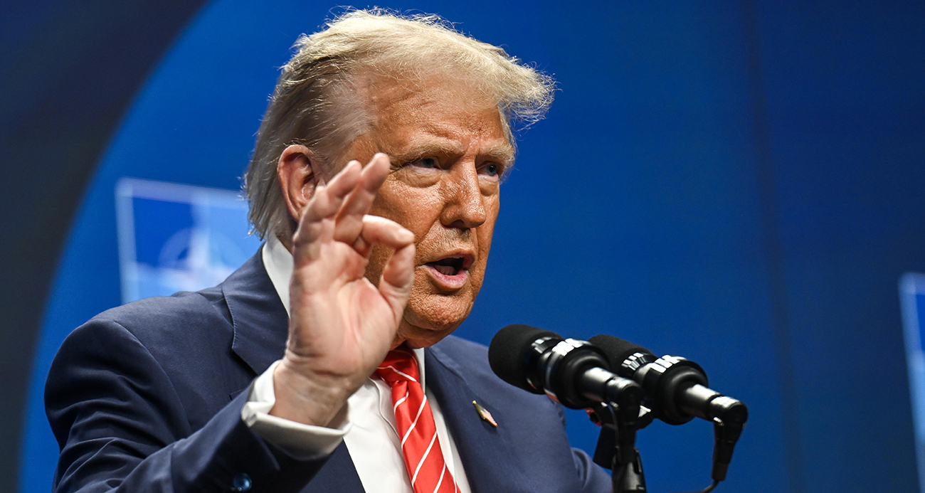 ABD Başkanı Trump, çip ve yarı iletken ithalatına yüzde 100 gümrük vergisi uygulanacağını açıkladı