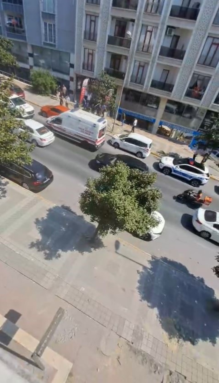 Eski koca eşine çocukları göstermedi, yeni koca bacağından vurdu