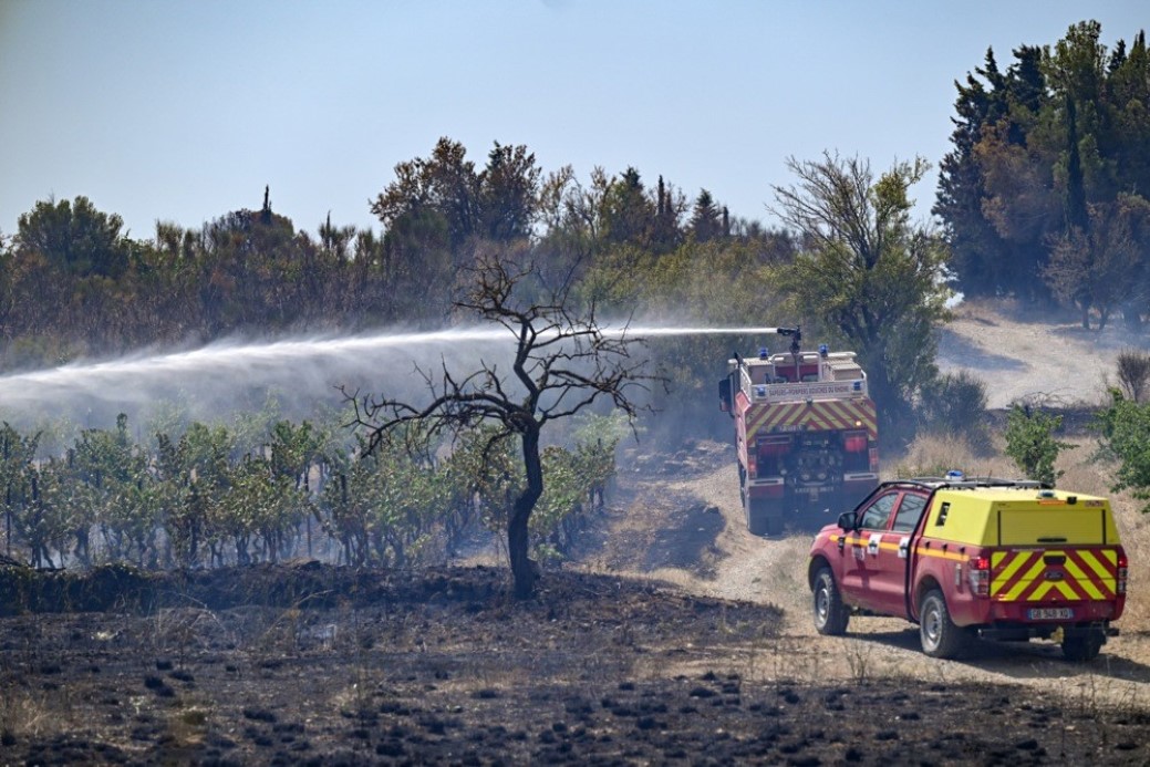 Fransa'da 1949'dan bu yana çıkan en büyük orman yangını kontrol altına alındı