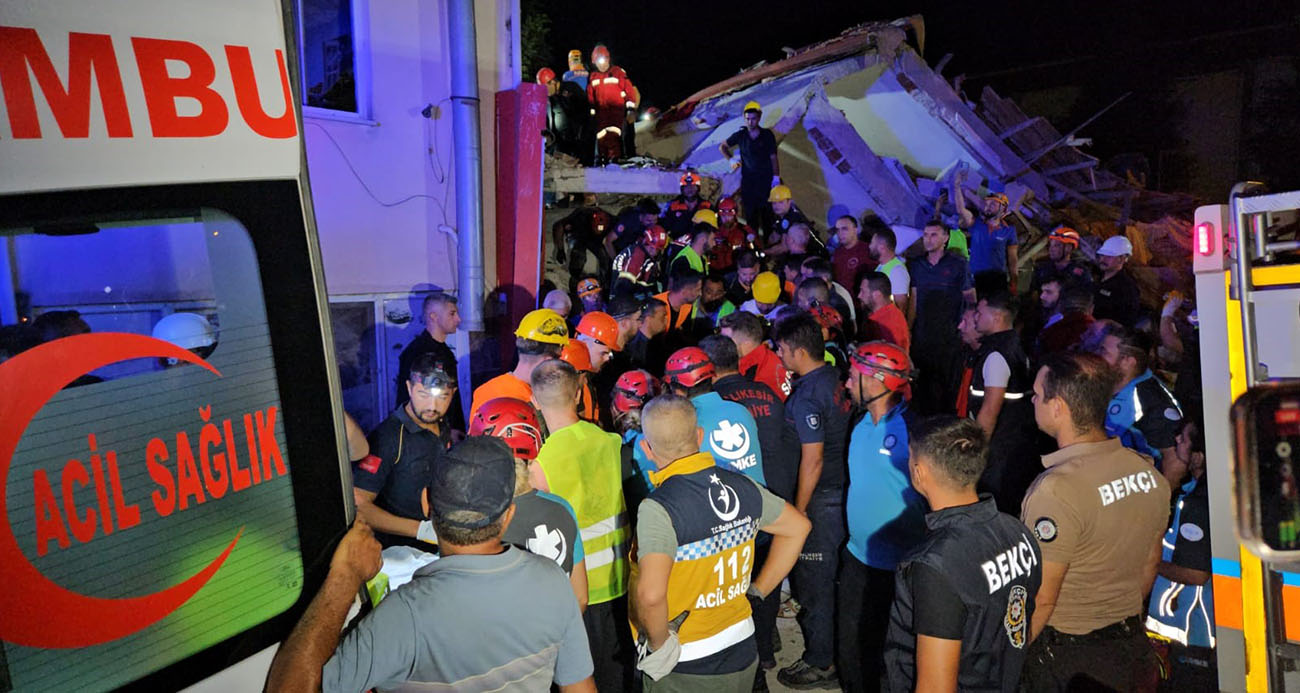 Balıkesir’de 6.1’lik deprem!