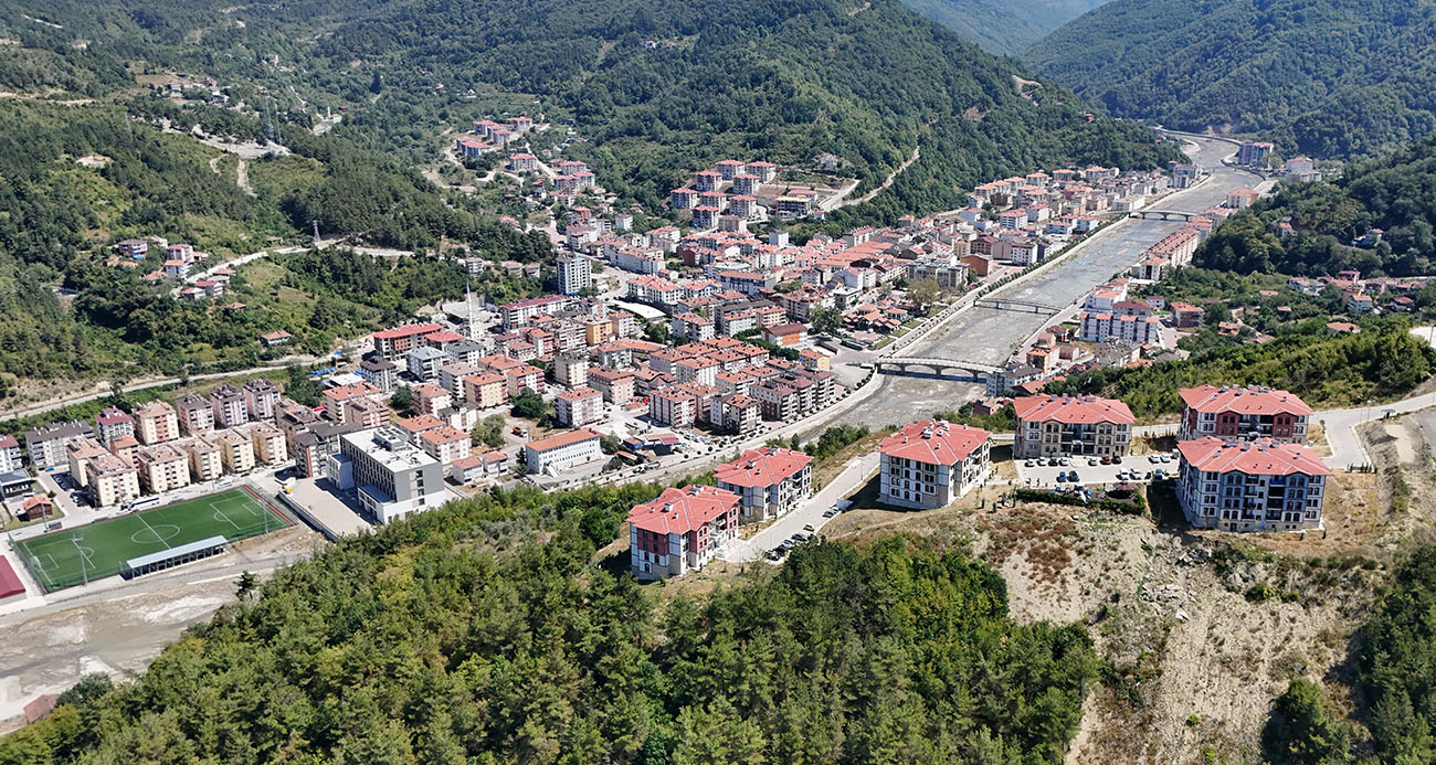 Büyük sel felaketinin 4’üncü yıl dönümü: Bir ilçe yeniden inşa edildi