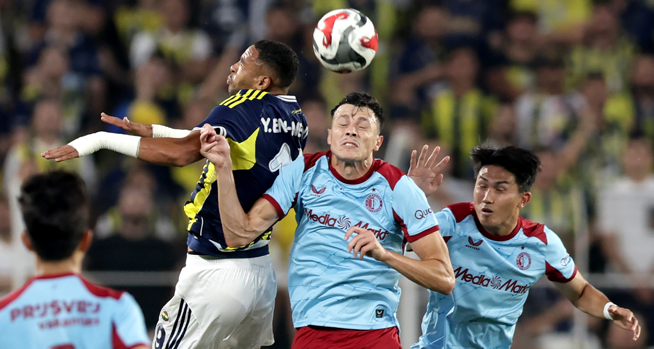 Evinde Feyenoord'u yıktı! Fenerbahçe, 5 golle play-off turunda
