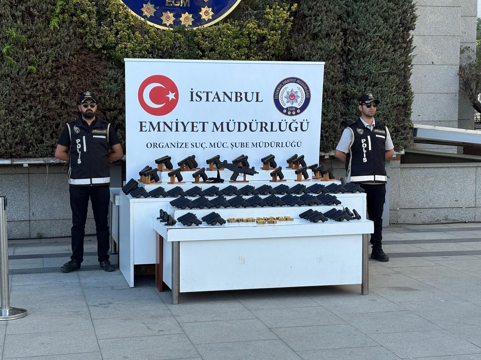 İstanbul’da motosikletli suç çetelerine operasyon: 105 gözaltı