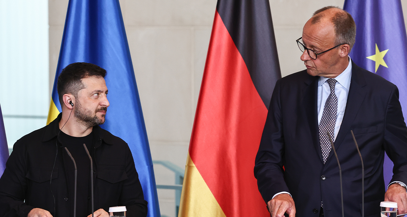 Zelenskiy: "Putin blöf yapıyor, Ukrayna cephesinin her noktasında baskı kurmaya çalışıyor"