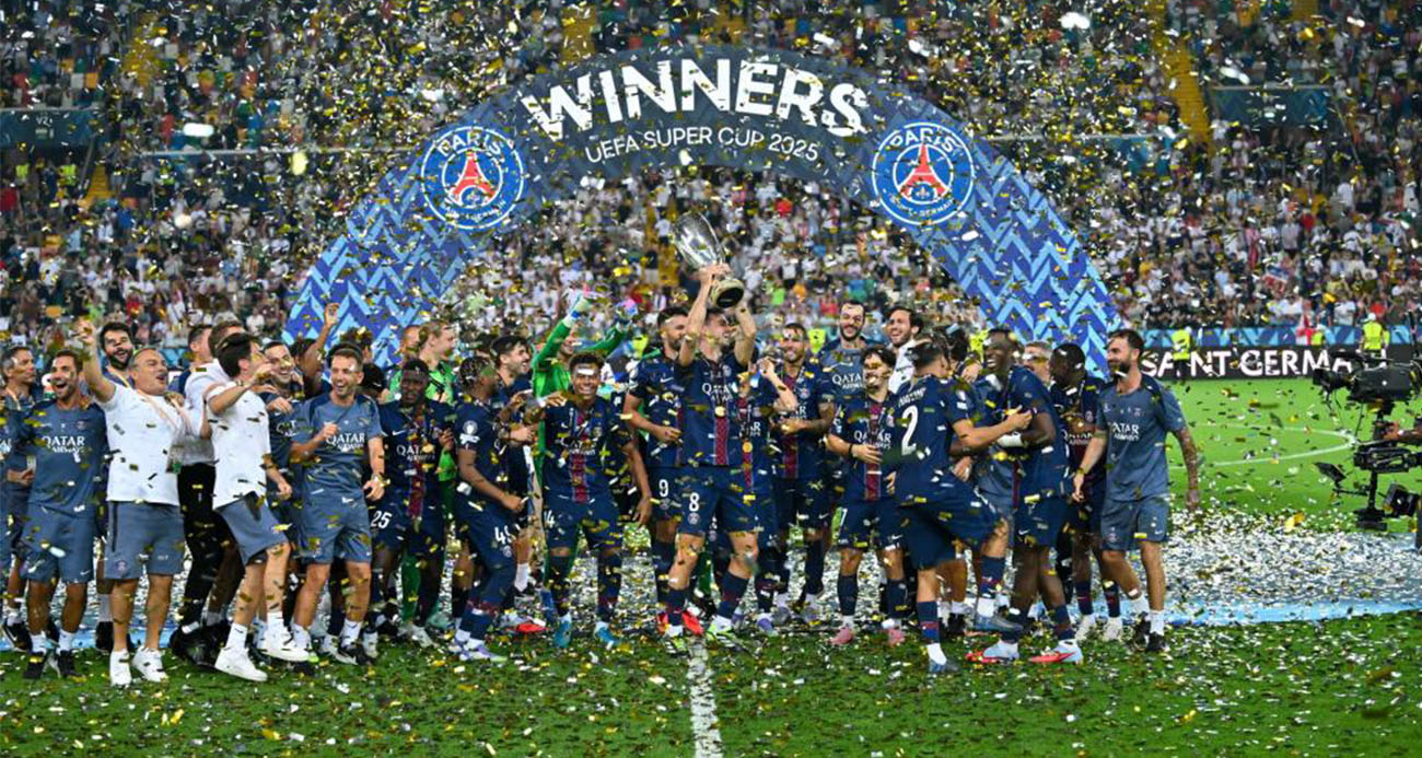 Paris Saint-Germain, Süper Kupa’yı ilk müzesine götürdü