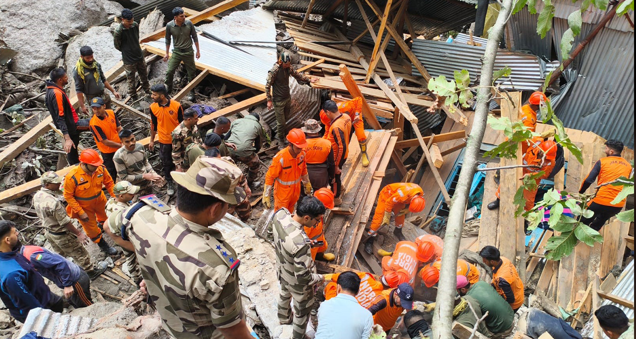 Hindistan’da sel felaketinde ölü sayısı 60'a yükseldi