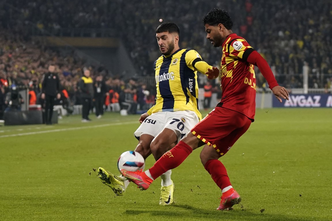 Fenerbahçe, ilk lig maçına İzmir’de çıkacak